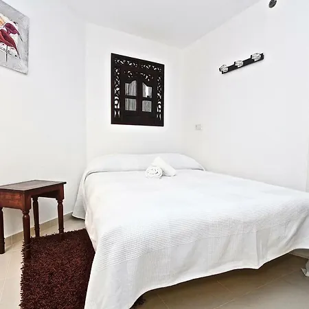 Appartement 3- Bedroom In The Centre Of With Living Room, 1 Bathroom. Calpe